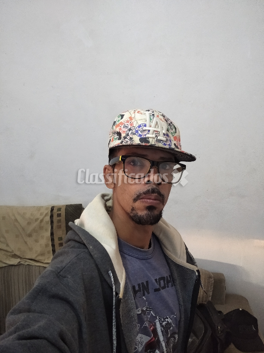 Acompanhante de mulheres Solteiras .