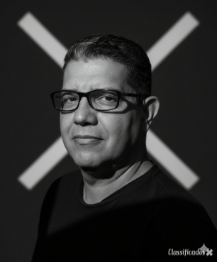 Grego cuckold procurando namorada hotwife