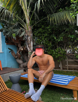 Homem gay ativo procura conhecer outro homem por um curto pe